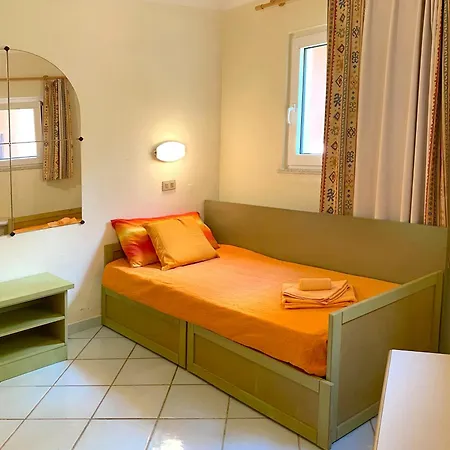 Sardegna Per 5 Appartamento *